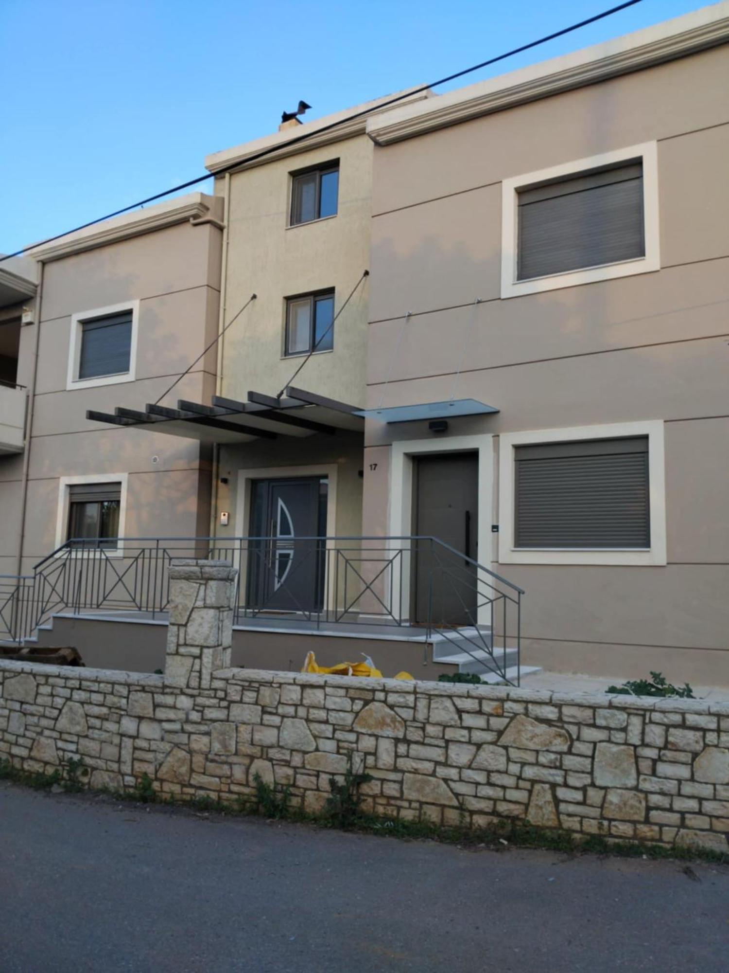 Simple, Calm And Luxurious Apartment Kalamata Exterior photo